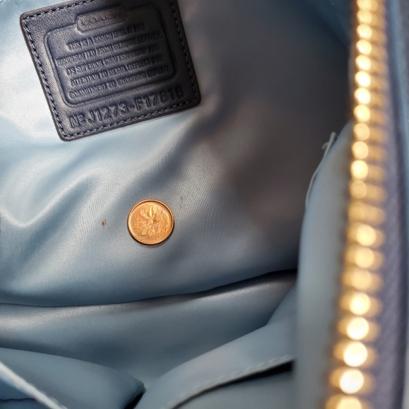 Coach Blue Leather Hobo Gold Hardware EUC - Picture 7 of 8